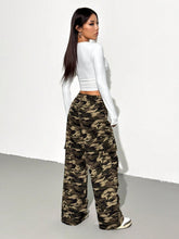 2pcs/Set Women Knit Ruched T-Shirt With Cargo Pocket & Camouflage Casual Pants